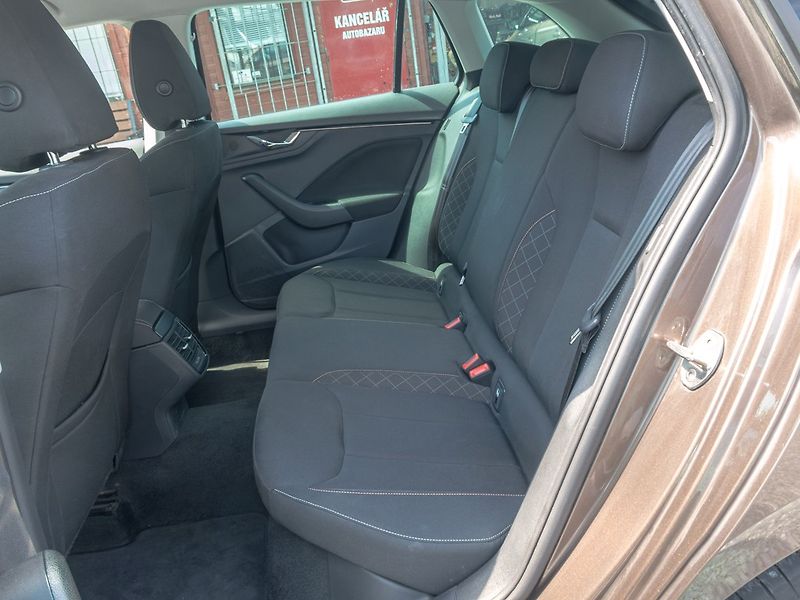 Škoda Scala (2020) ČR 1.6TDI 85KW – PLNÝ SERVIS - fotka 34 z 47