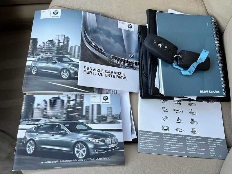 BMW Řada 5 GT 530D AUTOMAT NAVI KAMERA  - fotka 37 z 45