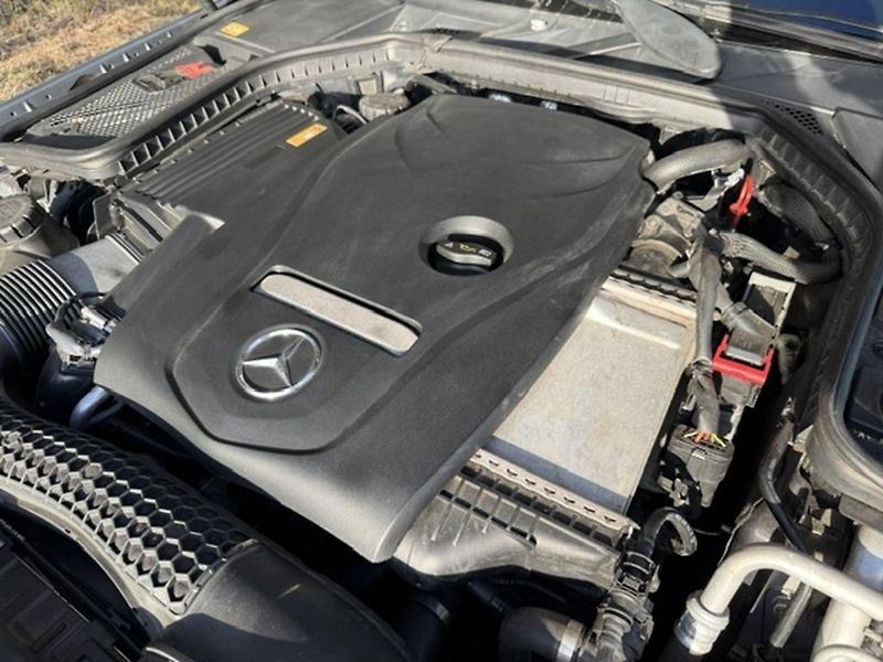 Mercedes-Benz Třídy C C 180, ČR,AMG PAKET, AUTOMAT - fotka 37 z 37
