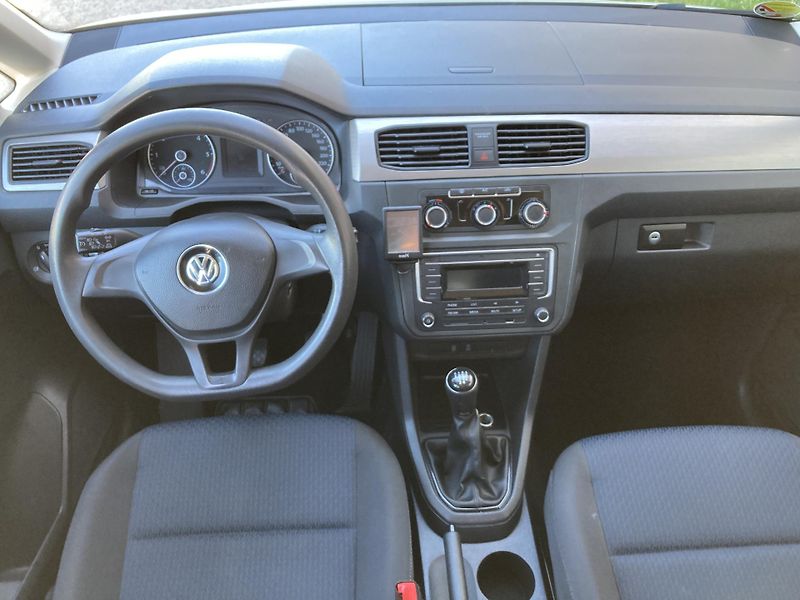 Volkswagen Caddy (2019)  MAXI 2,0TDi 7 míst záruka km - fotka 9 z 21