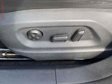 Volkswagen Tiguan (2010) 2.0 TDi 4x4, ČR, R-Line, DSG - náhled 12