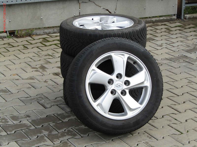 Hyundai i30 (2013) 1.6 CRDi, ČR, AC, tempo - fotka 19 z 21