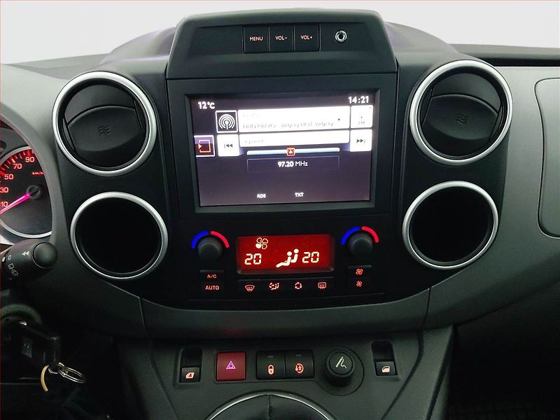 Citroën Berlingo (2016) Shine 1.6 BlueHDi, 5Míst, ČR - fotka 12 z 17