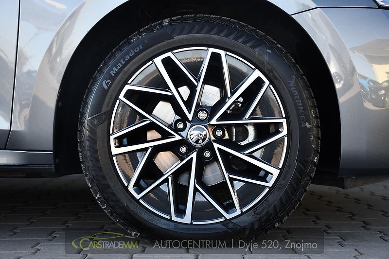 Škoda Octavia 2.0TDi Top Selection DSG ACC  - fotka 51 z 55