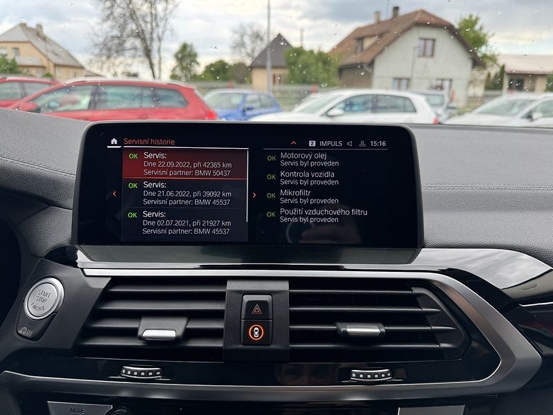 BMW X3 (2020) 3.0d X-Drive Ad.LED Webasto - fotka 12 z 43