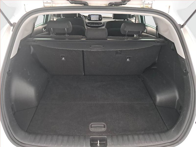 Hyundai Tucson (2020) 1.6 CRDi, 4X4, Tempomat - fotka 13 z 16