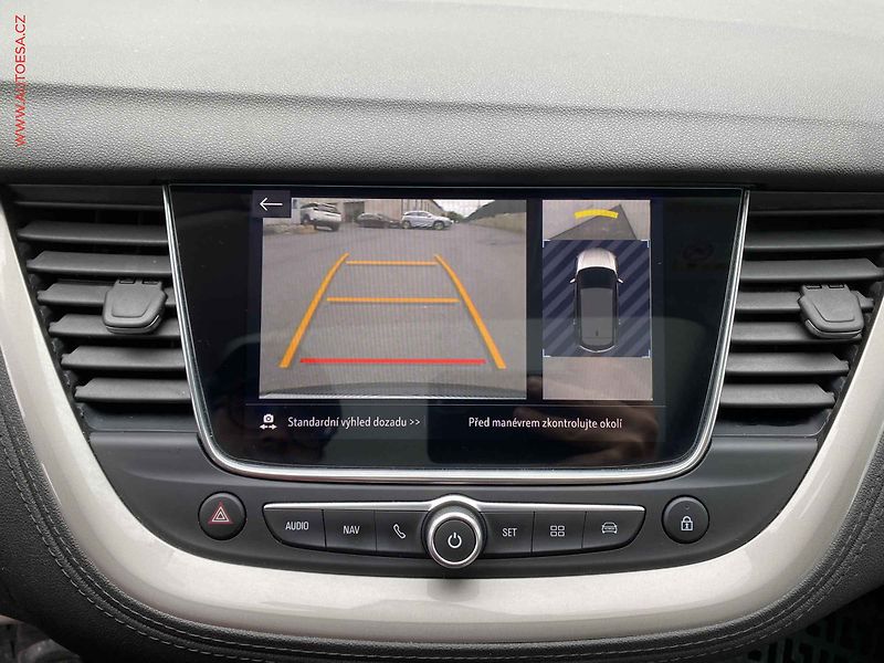 Opel Grandland X (2019) 1.5 CDTi, Ultimate, AT, panor - fotka 18 z 19