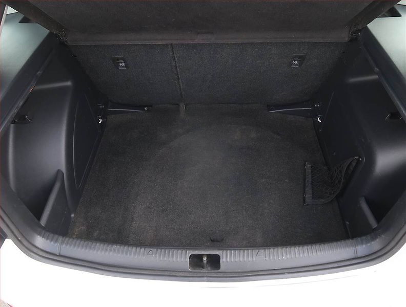 Škoda Rapid (2017) Spaceback 1.4 TDI, po STK - fotka 13 z 16