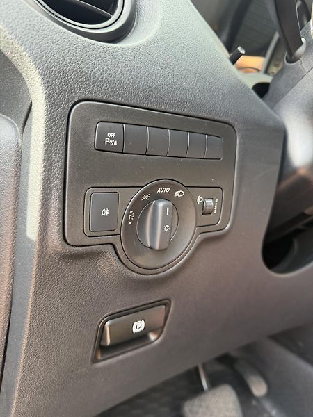 Mercedes-Benz Vito (2019) Vito 116L Tourer PRO - 8míst - fotka 14 z 17