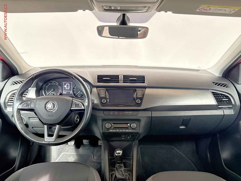 Škoda Fabia (2019) 1.0 TSI, ČR, LED, AC, temp - fotka 8 z 15