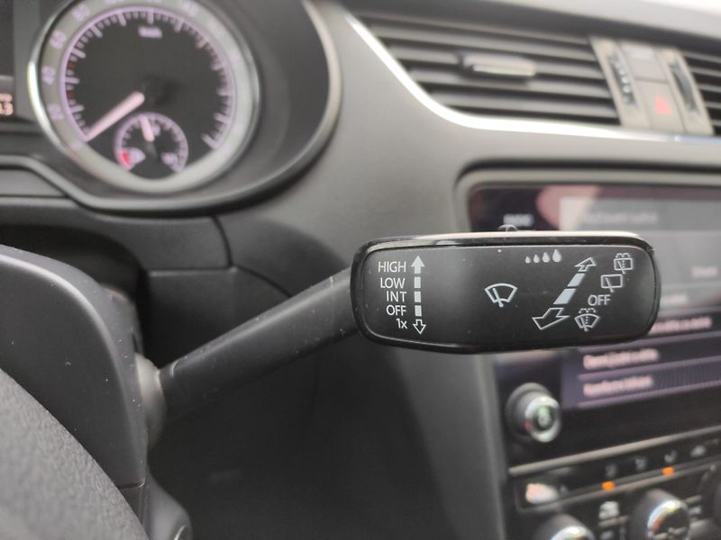 Škoda Octavia (2019) 1.6 TDI 115k DSG TZ  - fotka 19 z 31