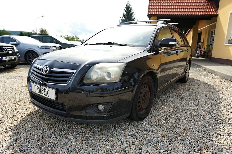 Toyota Avensis (2007) 2,4 16V 120 kW - fotka 8 z 29