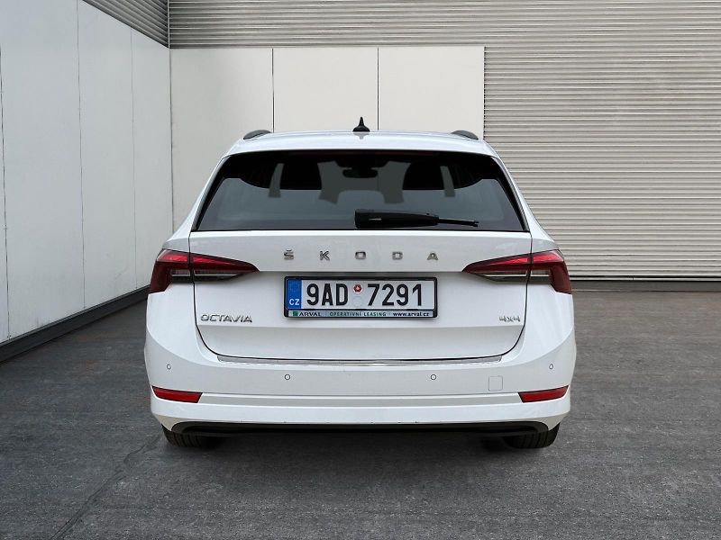Škoda Octavia (2022) AMBITION 2.0TDI 110kW DSG 4x4  - fotka 5 z 11