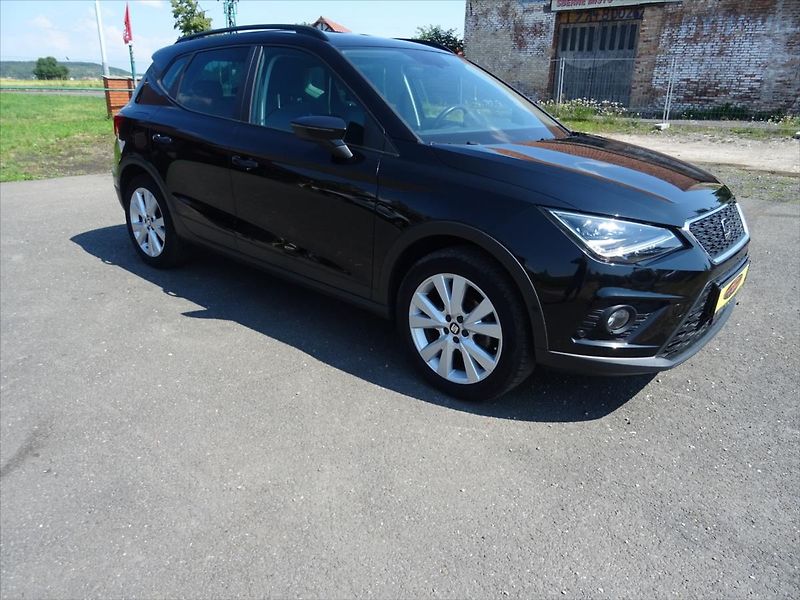 Seat Arona 1,0 TSi 85 kW - fotka 2 z 26
