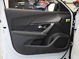 Peugeot 2008 1,2 Hybrid GT Alcant.NOVÝ VŮZ - náhled 16