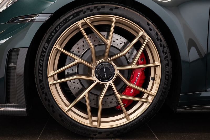 Porsche 911 TECHART 911 GT3 Touring (992.2 - fotka 25 z 32