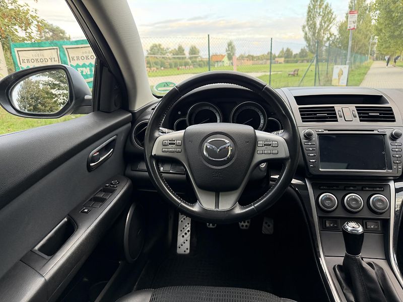 Mazda 6 2.5 125 kW Dynamic 173000 km - fotka 24 z 27