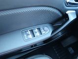Renault Captur (2021) R.S. Line 1.3 TCe - náhled 18
