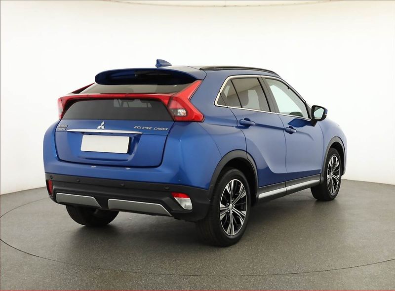 Mitsubishi Eclipse Cross (2019) 1.5 T-MIVEC, ČR,1.maj - fotka 5 z 21