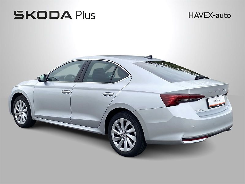 Škoda Octavia (2025) 1.5 TSI Top Selection - fotka 33 z 36