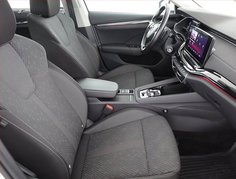 Škoda Octavia (2021) Style 1.5 TSI e-tec, Automat - fotka 7 z 17
