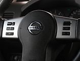 Nissan Navara (2011) 2.5 D, 4X4, Tempomat - náhled 19