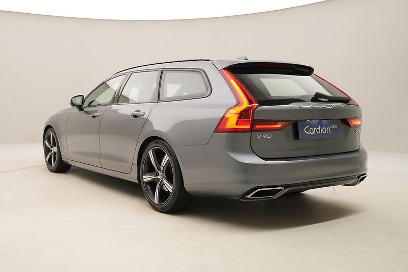 Volvo V90 D4 R-DESIGN AUT REZERVACE - fotka 10 z 47