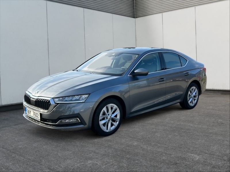Škoda Octavia 1,5 TSI 110 Style - fotka 3 z 11