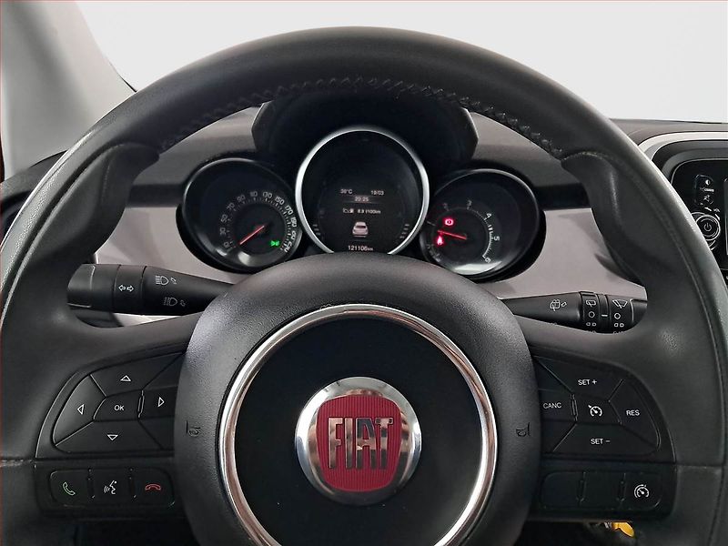 Fiat 500X (2016) 1.6 MultiJet, ČR,1.maj - fotka 17 z 17