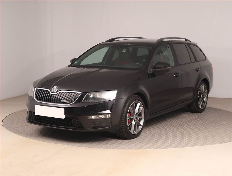 Škoda Octavia (2013) 2.0 TDI, Kůže, Navi, Bi-Xenony - fotka 2 z 15