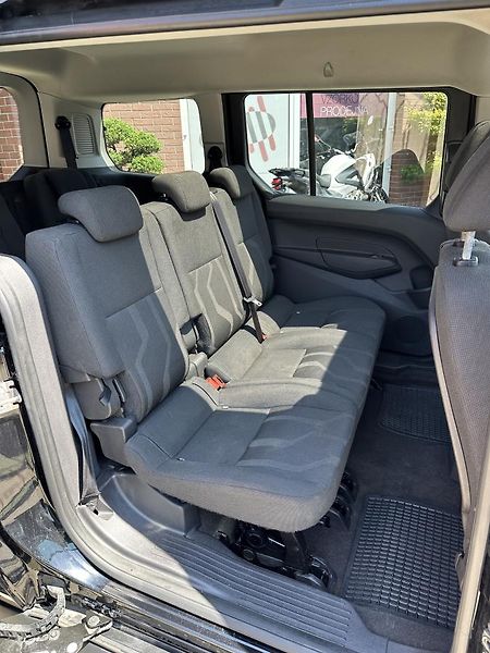 Ford Tourneo Connect (2015) GRAND - 7MÍST - L2 -DIGIKLIMA - fotka 52 z 61
