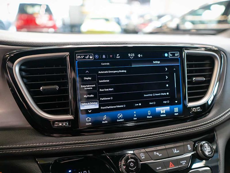 Chrysler Pacifica (2026) 3.6 Select AWD, 360 Cam 2x LCD - fotka 27 z 35