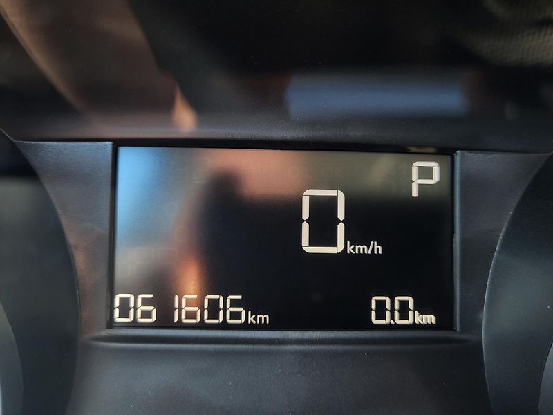 Peugeot 2008 ACTIVE 1.2 PureTech AUTOMAT - fotka 11 z 42