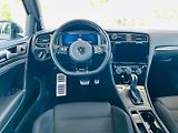 Volkswagen Golf 7.5 R 2.0 TSI 4Motion VIRTUAL - náhled 10
