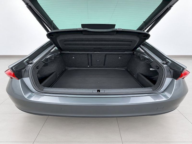 Škoda Octavia (2025) TOP SELEC TD 110/2.0 A7F - fotka 10 z 31