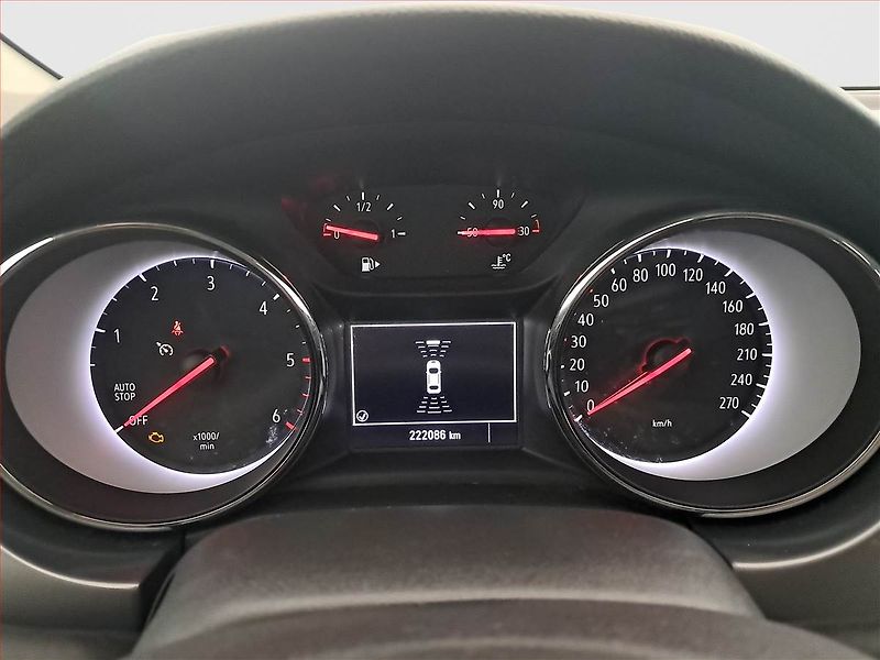 Opel Astra (2019) 1.6 CDTI, Tempomat - fotka 11 z 14