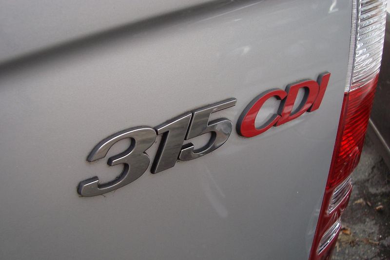Mercedes-Benz Sprinter (2006) 315 CDi,ČR,1.Maj. 9 - Míst,STK - fotka 18 z 37