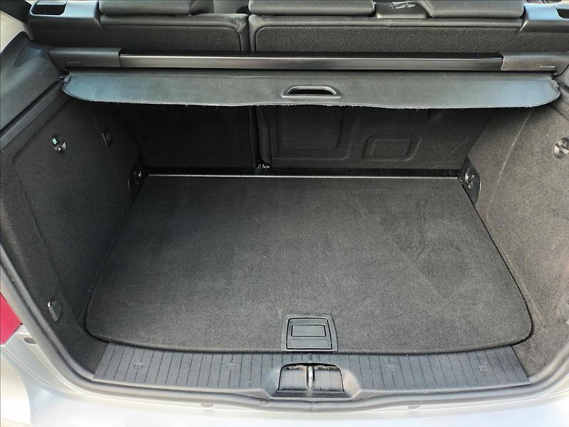 Mercedes-Benz Třídy A 1,5 160i,70kw,KLIMA,AUTOMAT - fotka 19 z 37