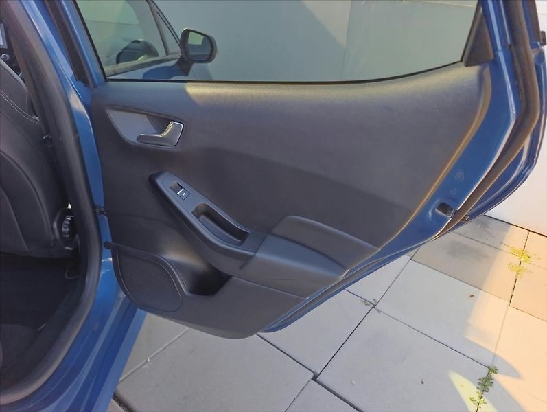 Ford Fiesta 1,5 ST 147kW Kamera Performanc - fotka 21 z 34