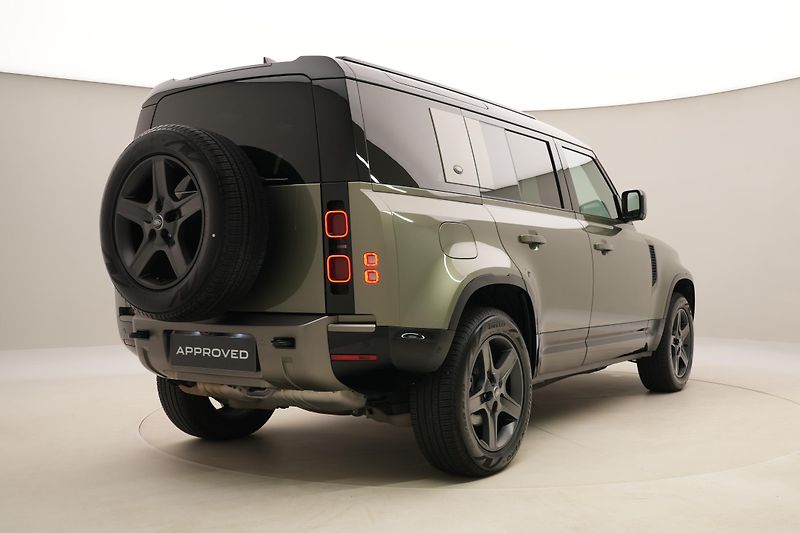 Land Rover Defender D250 X-DYNAMIC SE AWD AUT - fotka 12 z 48