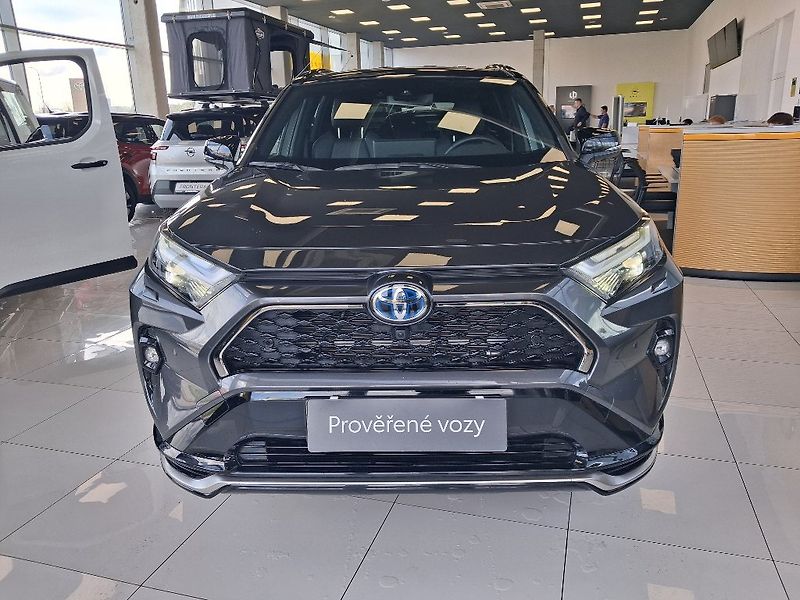 Toyota RAV4 2.5 136kW PHEV 2025 - fotka 3 z 16