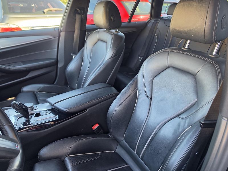 BMW Řada 5 520D TZ Sport Line Harman - fotka 23 z 30