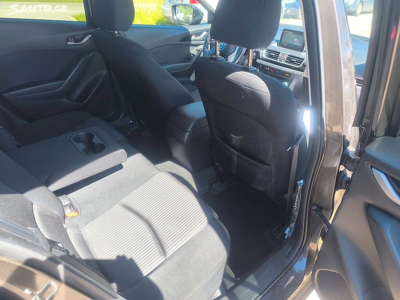 Mazda 3 20i,KRÁSNÁ,100KM,SERVISKA,1MAJ - fotka 7 z 27