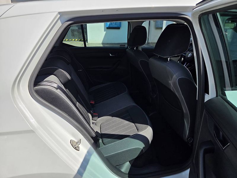 Škoda Fabia (2019) 1.0 TSI Style PLUS - fotka 27 z 32