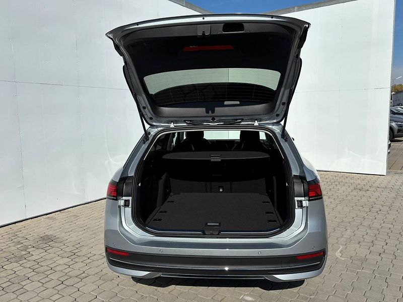 Volkswagen Passat (2026) Life 7DSG mHEV 1,5eTSI - fotka 4 z 7