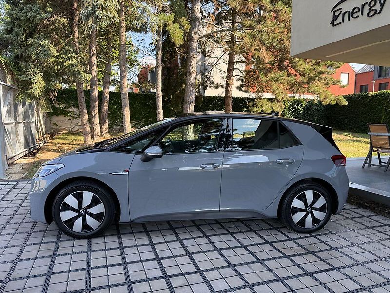 Volkswagen ID.3 PRO 62 kWh ACC - fotka 3 z 36