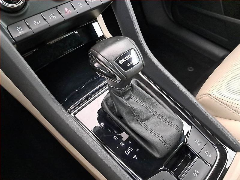 Škoda Kodiaq (2023) Laurin&Klement 2.0 TDI - fotka 16 z 17