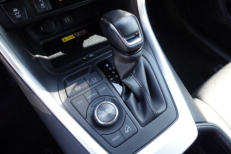 Toyota RAV4 2,0VVT-i A/T 4x4 Comfort Style - fotka 20 z 30