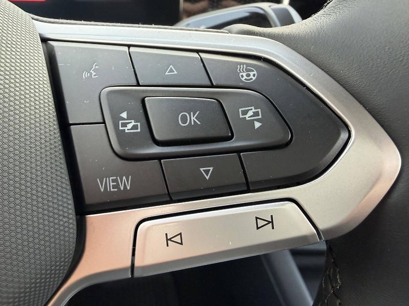 Volkswagen Tiguan (2025) People 7DSG mHEV 1,5eTSI - fotka 20 z 23