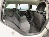 Škoda Octavia Combi 1.6 TDI ACTIVE Plus  81 - náhled 18